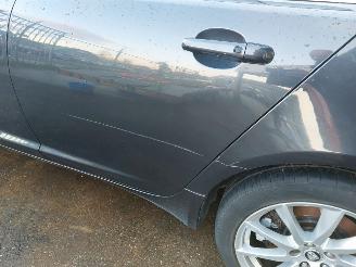 Jaguar XF 2.2 D Luxury picture 14