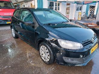 Volkswagen Polo 1.2 tdi blue motion picture 3