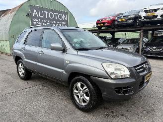 Coche accidentado Kia Sportage 2.0 CVVT 104KW Clima Executive 2006/1