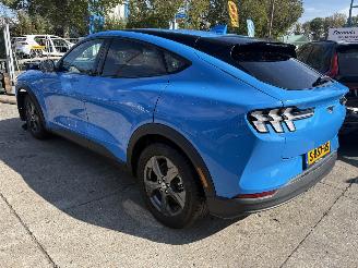 damaged passenger cars Ford Mustang Mach-e 75 kWh RWD 198KW Clima Navi Leer Camera NAP 2023/1