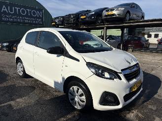 Auto incidentate Peugeot 108 1.0 E-VTI 50KW Airco Led Active 5-Drs NAP 2016/8
