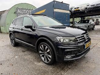 skadebil auto Volkswagen Tiguan 1.5 TSI 110KW DSG R-Line Pano Clima Navi Allspace Led Xenon 7-Pers NAP 2019/7