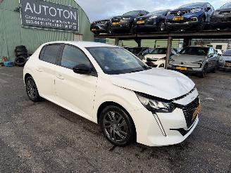 krockskadad bil auto Peugeot 208 1.2 74KW Navi Airco Led Active Pack 5-Drs NAP 2022/6