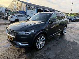 Voiture accidenté Volvo Xc-90 2.0 T8 Recharge 223KW AWD R-Design Clima Navi 7-Pers 2021/1