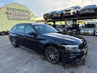 BMW 5-serie 540D Touring xDrive 235kW High Executive picture 2