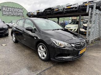 Unfallwagen Opel Astra 1.0 77KW  Clima Navi Led Business 5-Drs 2016/10