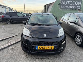 Peugeot 107 1.0 50KW Airco Led Active 5-Drs NAP picture 2