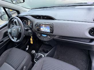 Toyota Yaris 1.5 VVT-I 82KW Navi Clima Aspiration 5-Drs NAP picture 6