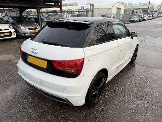 Audi A1 1.2 TFSI 63KW Navi Leer Clima Admired NAP picture 3