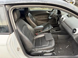 Audi A1 1.2 TFSI 63KW Navi Leer Clima Admired NAP picture 7