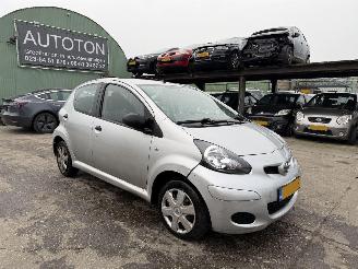 škoda osobní automobily Toyota Aygo 1.0-12V 50KW 5-Deurs Acces NAP 2010/3