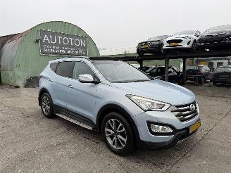 Avarii autoturisme Hyundai Santa Fe 2.4i GDI 141KW Pano Clima Navi Led Xenon Camera Business Edition NAP 2013/9