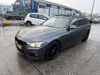 Unfallwagen BMW 3-serie 318i Autom. 100KW Pano Clima Navi Leer Camera M Sport Led Xenon NAP 2019/8