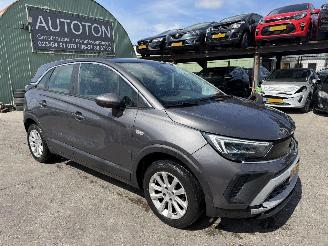 Schadeauto Opel Crossland 1.2 Turbo 96KW Autom. Clima Navi Led 360Camera Elegance 2021/9