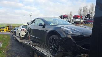 demontáž osobní automobily Tesla Model 3 Model 3, Sedan, 2017 Standard RWD Plus, Loing Range RWD 2022