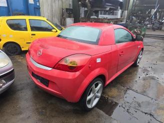 Coche siniestrado Opel Tigra Tigra Twin Top, Cabrio, 2004 / 2010 1.4 16V 2007/1