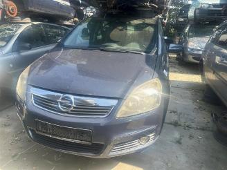 demontáž osobní automobily Opel Zafira Zafira (M75), MPV, 2005 / 2015 2.2 16V Direct Ecotec 2008/2