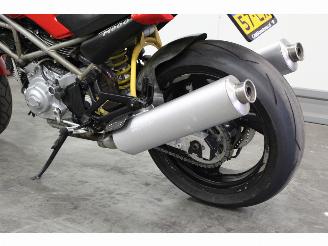 Ducati  M 900 MONSTER picture 16