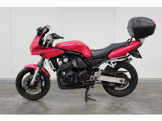 skadebil motor Yamaha FZS 600 geen schade 1999