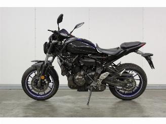 krockskadad bil motor Yamaha MT-07 ABS 2017/3