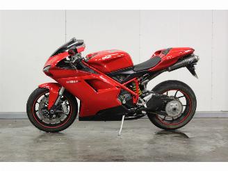 damaged motor cycles Ducati 848 Lichte rijdbare schade 2008
