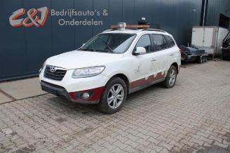 Salvage car Hyundai Santa Fe Santa Fe II (CM), SUV, 2006 / 2012 2.2 CRDi 16V 4x4 2011/6