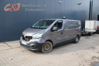 Vrakbiler auto Renault Trafic Trafic (1FL/2FL/3FL/4FL), Van, 2014 1.6 dCi 140 Twin Turbo 2015/1