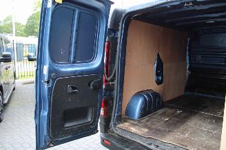 Renault Trafic 1.6 dCi T27 L1H1 Turbo2 Energy airco navi 3 zits zijschade picture 18