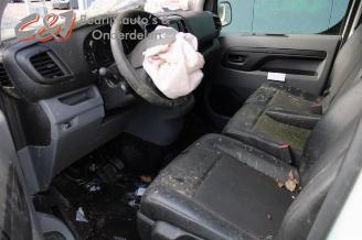 Peugeot Expert Expert (V1/VA/VB/VE/VF/VT/VY), Van, 2016 2.0 Blue HDi 180 16V picture 14