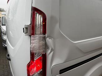 Ford Transit Custom  picture 16