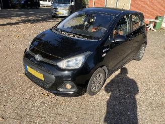 Voiture accidenté Hyundai I-10  2015/7