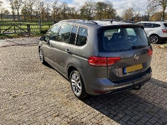 Volkswagen Touran 7 zitter picture 7