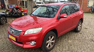 Toyota Rav-4 2.0 4X4 AUTOMAAT picture 2