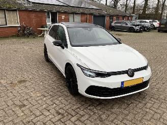 Volkswagen Golf 1.5 TSI R-LINE picture 2