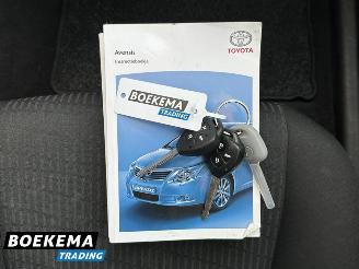 Toyota Avensis 2.0 VVTi Dynamic Automaat Navigatie Clima Cruise picture 24