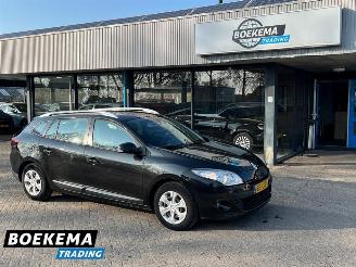 Voiture accidenté Renault Mégane Estate 1.4 TCe 131PK Expression Navigatie Airco Cruise PDC 2010/7