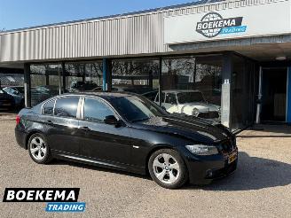 krockskadad bil auto BMW 3-serie 318i Corporate Lease M-Sport Navigatie Clima Cruise PDC 2011/6
