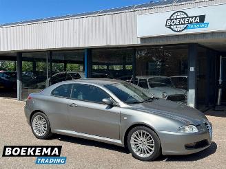 krockskadad bil auto Alfa Romeo GT 1.8 T.Spark Collezione Climate Cruise Bose LM-Velgen 2006/7