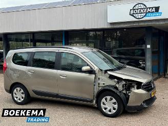 Auto incidentate Dacia Lodgy 1.2 TCe Lauréate Navi Airco Cruise Orig NL+NAP 2013/5
