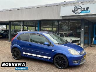 Damaged car Ford Fiesta 2.0 16V ST 150PK Airco Sportpakket 2007/9