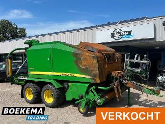 Schade machine John Deere  744 Balenpers 2012/6