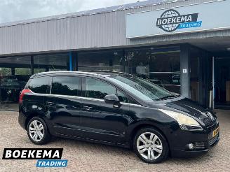 Auto incidentate Peugeot 5008 2.0 HDI 7-Pers Aut Clima Cruise Navi PDC Trek. 2011/9
