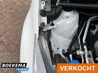 Toyota Yaris 1.5 Hybrid Keyless Navi Climate Cruise stoelverw. picture 13