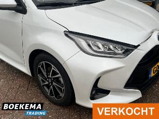 Toyota Yaris 1.5 Hybrid Keyless Navi Climate Cruise stoelverw. picture 8