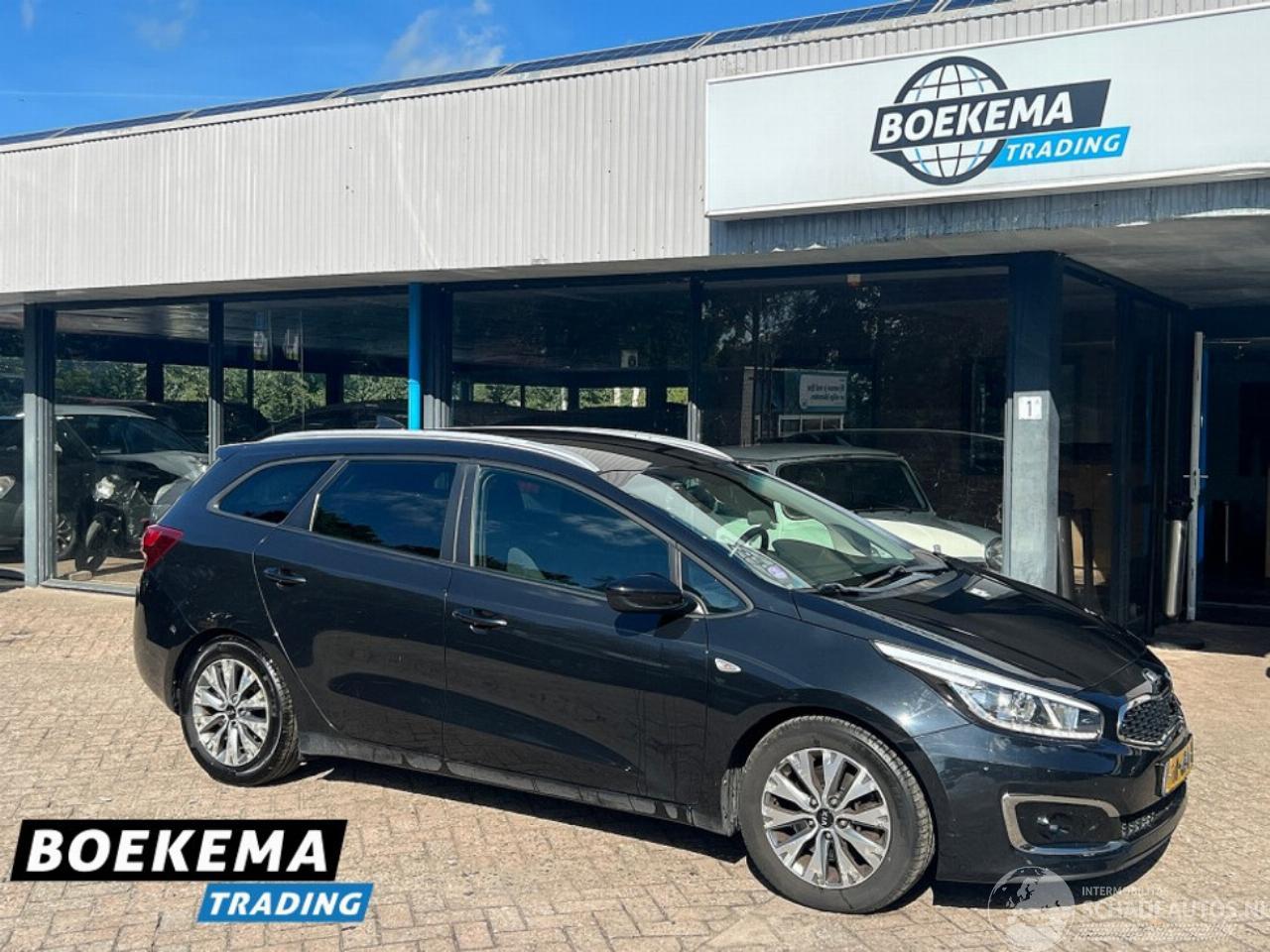 Kia Cee d cee'd 1.0 T-GDi Design Led Navi Climate Cruise Camera