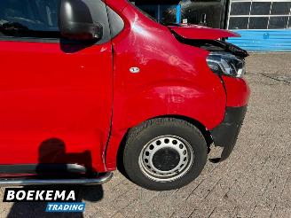 Toyota Proace 1.5 D-4D Cool Comfort Long 3-Pers Cruise picture 12
