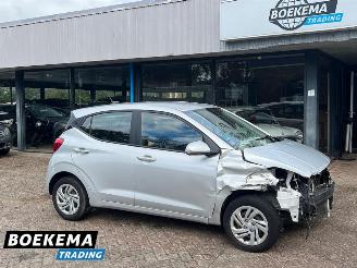 Unfallwagen Hyundai I-10 1.0 Comfort Automaat Climate Cruise 2022/10