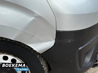 Toyota Proace 1.5 D-4D Cool 9-Persoons Panorama Airco Euro6 picture 9