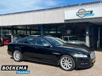Damaged car Jaguar XJ 3.0 V6D Premium Luxury Panorama Memory Meridian 2015/5