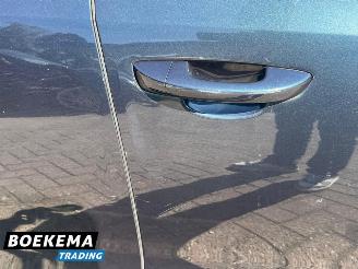 Volkswagen Golf 1.2 TSI Highline Climate Cruise stoelverw. picture 16